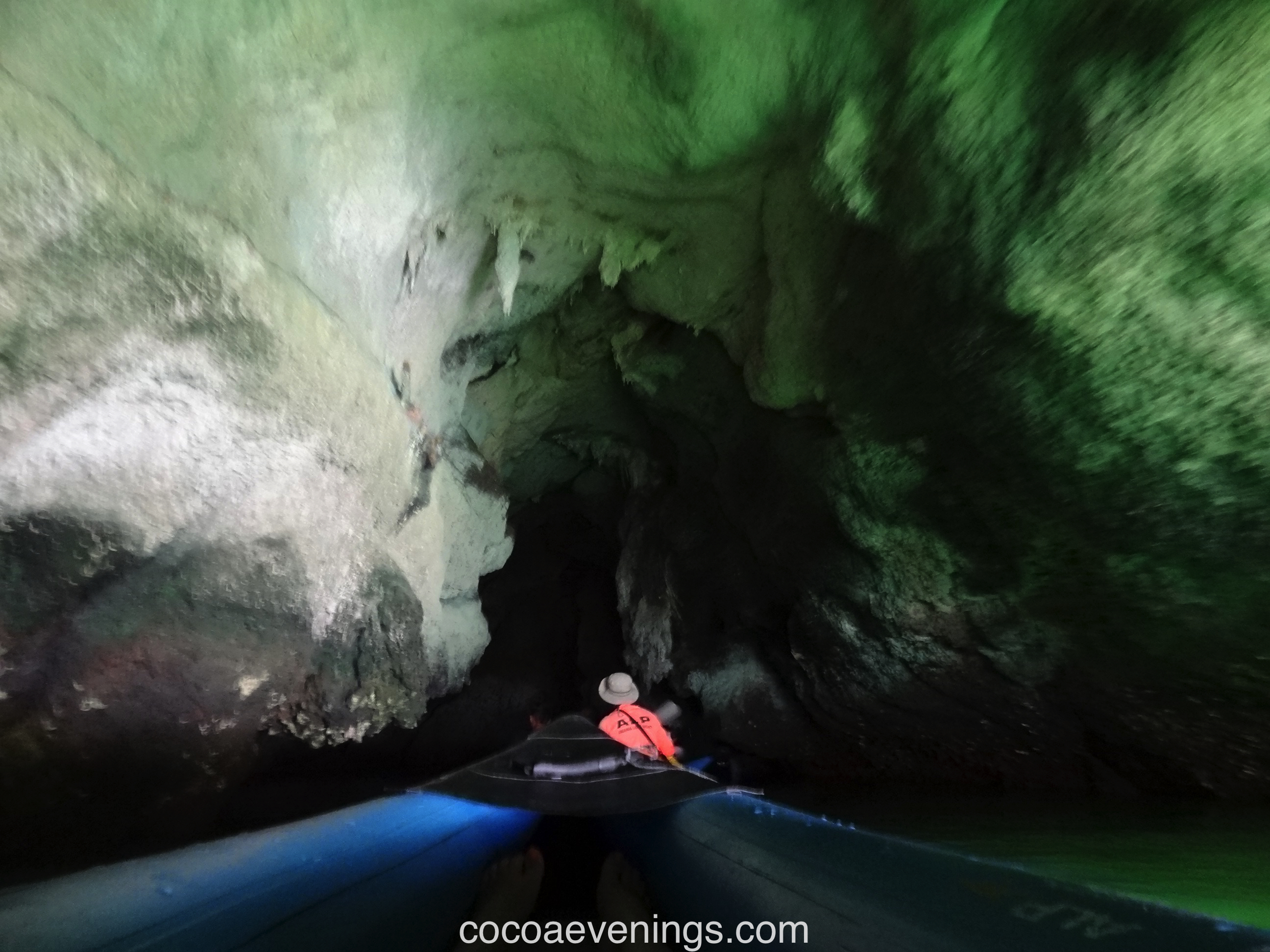 narrow-underwater-cave-phuket-thailand