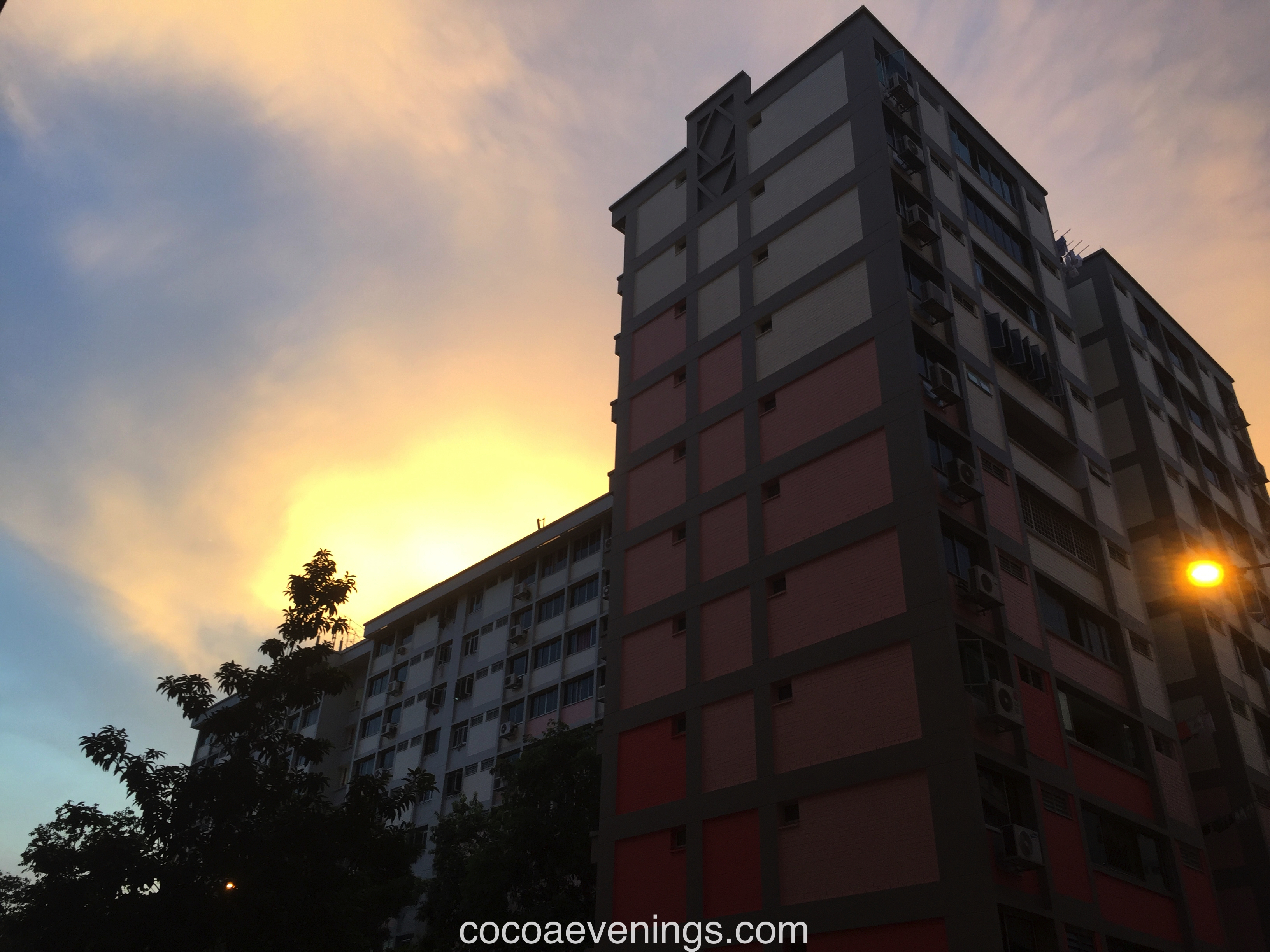 sunset-behind-buildings-singapore-2015-11-13_18-52-28