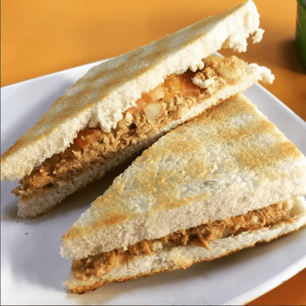 tuna-tomato-toasted-sandwich