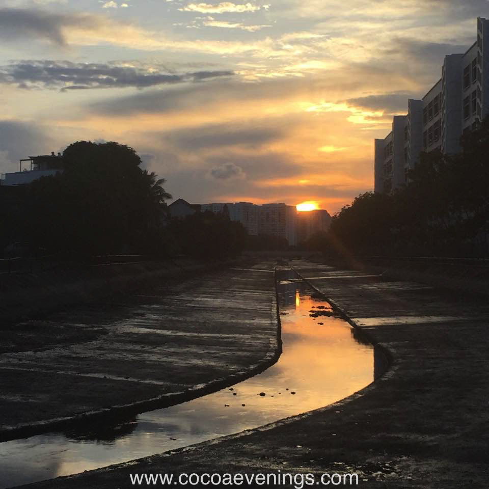 tanah-merah-canal-sunset-singapore-reflection-sunlight-sun